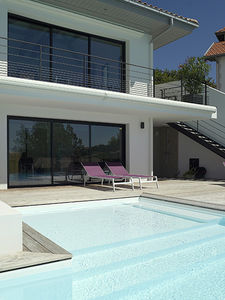 Überlaufschwimmbecken 1