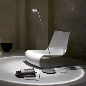 Stehleuchte / modern / Aluminium / Stahl