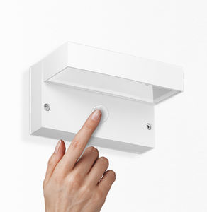 moderne Wandleuchte 1