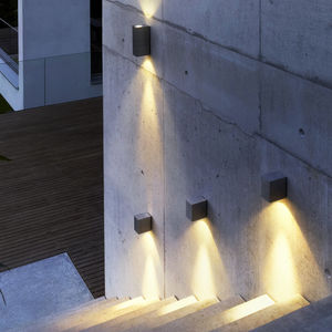 moderne Wandleuchte 1