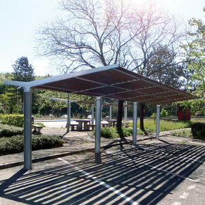 Holz-Carport / verzinkter Stahl / Objektmöbel