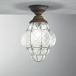 klassische Deckenlampe