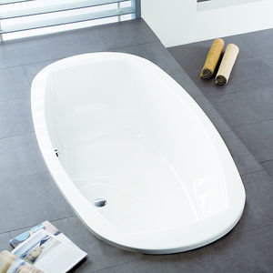 ovale Badewanne 1