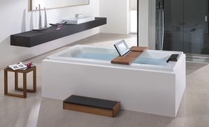 Acryl-Badewanne 1