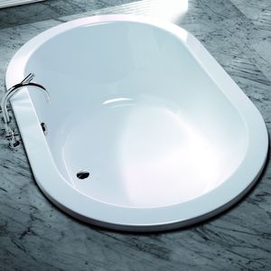 ovale Badewanne 1