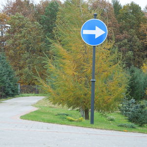 Mast für Verkehrszeichen