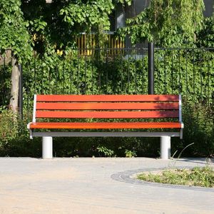 moderne Bank für den öffentlichen Raum