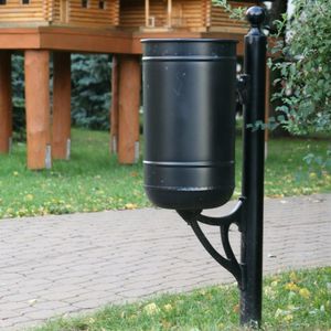 Park-Abfallbehälter / Einbau / Metall / für öffentliche Bereiche