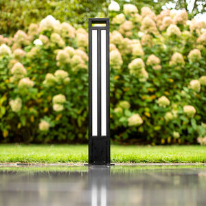 Garten-Leuchtpoller / modern / Edelstahl / pulverbeschichteter Stahl