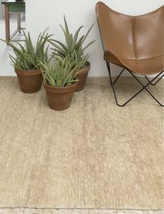 moderner Teppich / uni / aus Jute / rechteckig