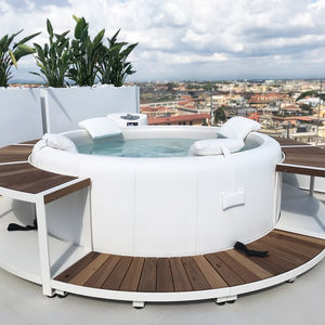 mobiler Hot Tub