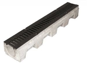 Betonabflussrinne / aus schwinggepresstem Beton / Gitter / für öffentliche Bereiche