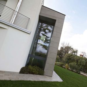 Dreh-Kippfenster / feststehend / Holz / Aluminium