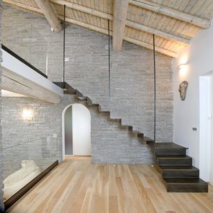viertelgewendelte Treppe 1