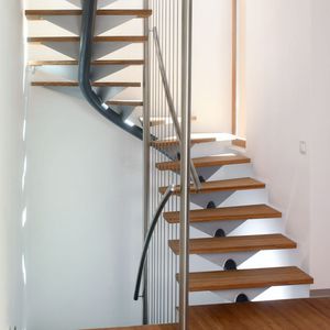 halbgewendelte Treppe 1