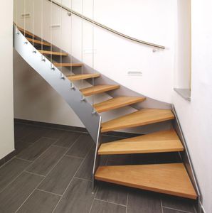 viertelgewendelte Treppe 1