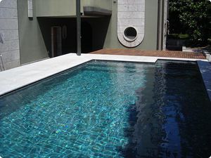 Fliesen für Schwimmbecken / für Böden / Wand / Naturstein