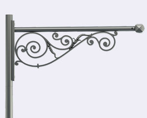 Tragarm für Straßenlaternenpfähle / Stahl