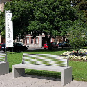 moderne Bank für den öffentlichen Raum 1