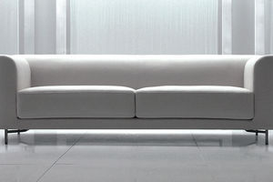 weißes Sofa