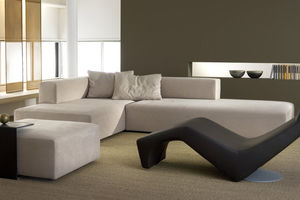 Modulsofa / modern / aus Polyesterfasern / Objektmöbel