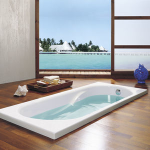 ovale Badewanne
