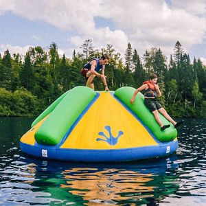 Aufblasbares Spielmodul für öffentliches Schwimmbad