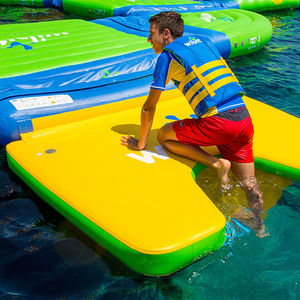 Aufblasbares Spielmodul für öffentliches Schwimmbad