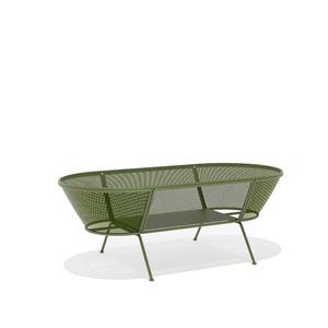 Industriedesign-Couchtisch 1
