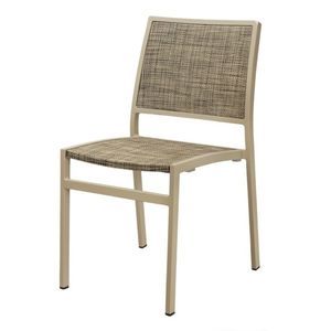 moderner Stuhl 1