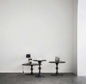 klassischer Lampentisch / Holz / rund