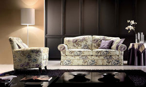 klassisches Sofa