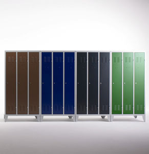Stahl-Garderobenschrank 1