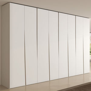 moderner Kleiderschrank 1