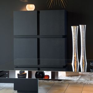 hohes Sideboard 1