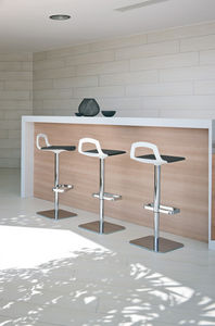 moderner Barhocker