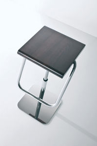 moderner Barhocker