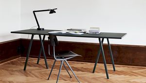 moderner Tisch 1