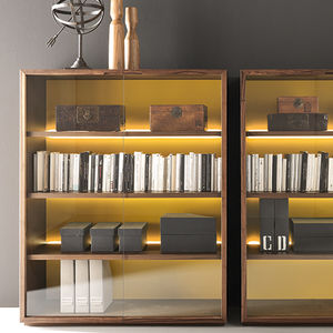 modernes Bücherregal 1