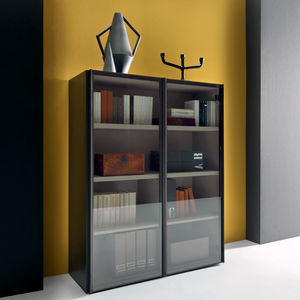 niedriger Aktenschrank