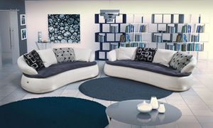 halbrundes Sofa 1