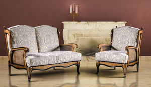 klassisches Sofa 1