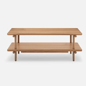 moderner Blumentisch