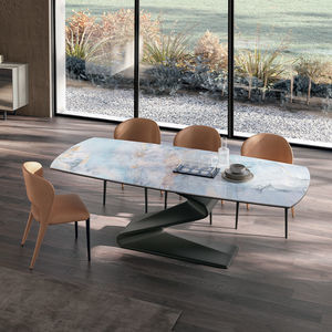 Design-Tisch