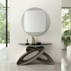 Beistelltisch / originelles Design 1