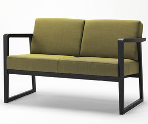 grünes Sofa