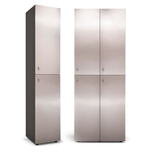 Laminat-Garderobenschrank