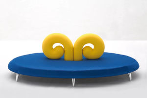 rundes Sofa