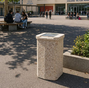Park-Abfallbehälter