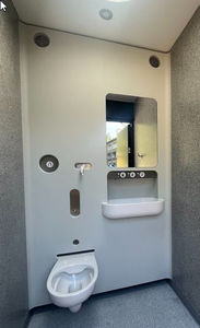 automatische öffentliche Toilette